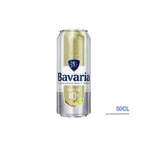 Canette Bavaria Ginger Lime 50cl posée sur une table avec un verre rempli