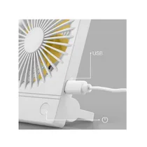 Présentation du Mini ventilateur YASE YS2202A portable de couleur blanche en charge