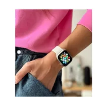 Montre intelligente Z99 mini portée par une femme