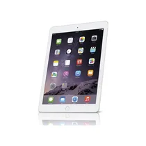 iPad utilisé pour la lecture et la navigation en Wi-Fi