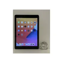 Gros plan sur l’écran Retina lumineux de l’iPad 5e génération