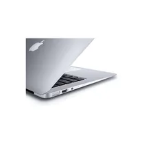 MacBook Air 2017 utilisé pour la navigation Internet et la bureautique