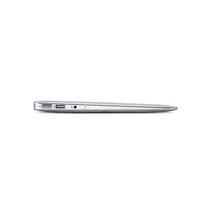 MacBook Air 2012 utilisé pour la navigation Internet
