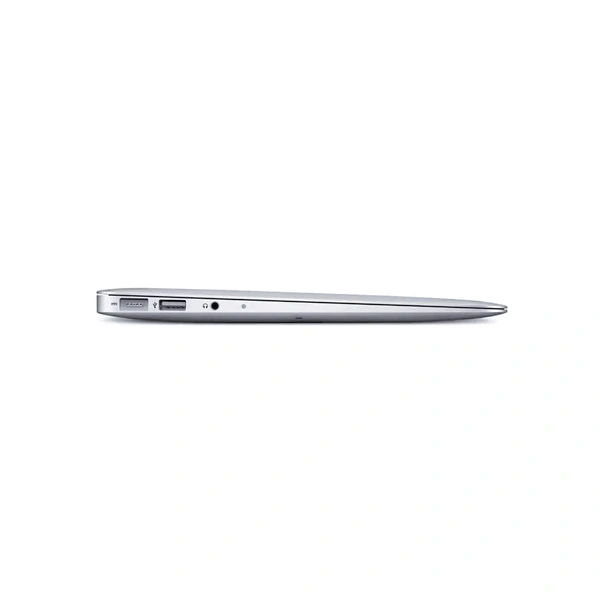MacBook Air 2012 utilisé pour la navigation Internet