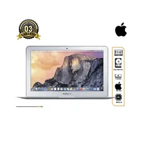 MacBook Air 2012 11 pouces ouvert sur un bureau moderne