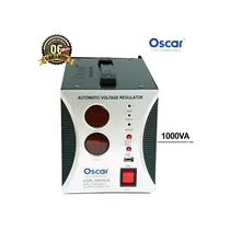 Régulateur de tension OSCAR 1000VA avec affichage numérique