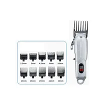 Accessoires tondeuse homme avec brosse et câble USB
