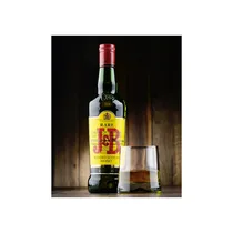 Bouteille de whisky J&B Rare 75CL vue de face avec étiquette jaune