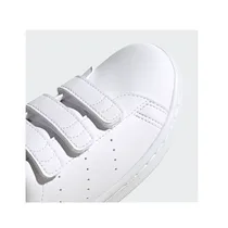 Présentation des détails de bout des Adidas Stan Smith