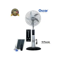 Ventilateur rechargeable OSCAR OSC-400H18 de 18 pouces, montrant le panneau solaire, la télécommande et les deux ampoules LED incluses, avec une garantie de 6 mois