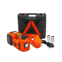 Cric électrique 12V soulevant une voiture pour un changement de roue rapide.