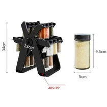 Zoom sur les flacons en verre transparent et les bouchons hermétiques noirs.