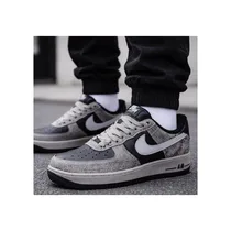 Sneakers Nike Air Force 1 vue latérale semelle Air