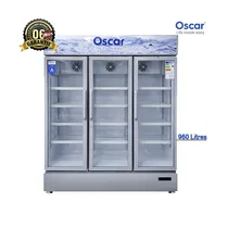 Intérieur du frigo Oscar OSC-V1100 avec étagères réglables