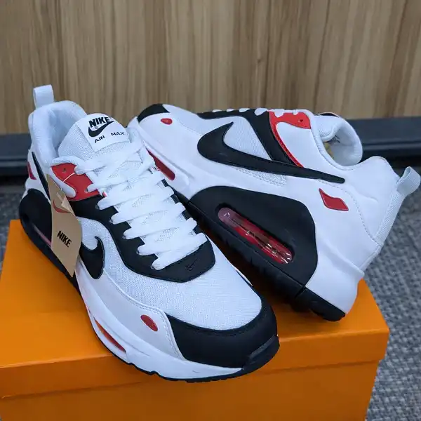 Baskets Nike Air Max IVO blanc gris rouge vue de profil