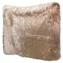 Tapis shaggy poils longs beige décoration chambre