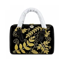 Sac à main femme bordeaux luxe avec motifs dorés