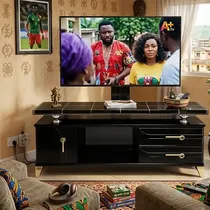 Meuble de Salon Moderne avec Support TV Intégré dans un salon