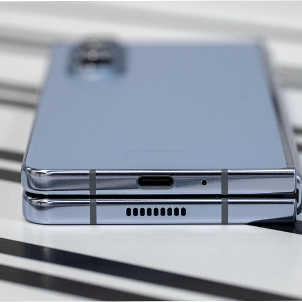 Samsung Galaxy Z Fold5 smartphone 5G disponible au Cameroun