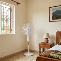 Ventilateur sur pied rechargeable ND 16 pouces blanc avec télécommande