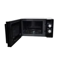 Intérieur du micro-onde Binatone 25L facile à nettoyer.