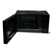 Intérieur du micro-ondes Delta 20L capacité familiale