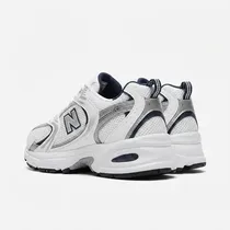 Semelle confortable et amortissante de la chaussure New Balance.