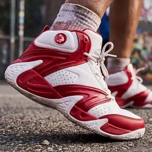 Baskets montantes Shaq Devastator rouge blanc pour basketball