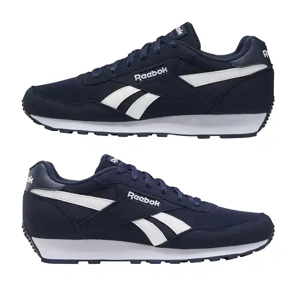 Sneakers Reebok Rewind Run pointure 42 avec bandes blanches