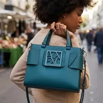 Sac cabas Susy Armani Exchange monogrammé vert vue de face