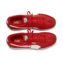 Semelle crantée de la chaussure Puma Easy Rider rouge