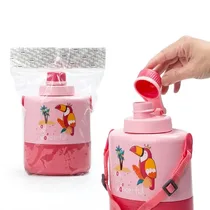Gourde Viassin ouverte montrant son bouchon pratique