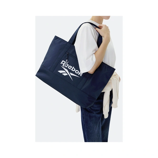 Sac Reebok bleu marine avec poche zippée