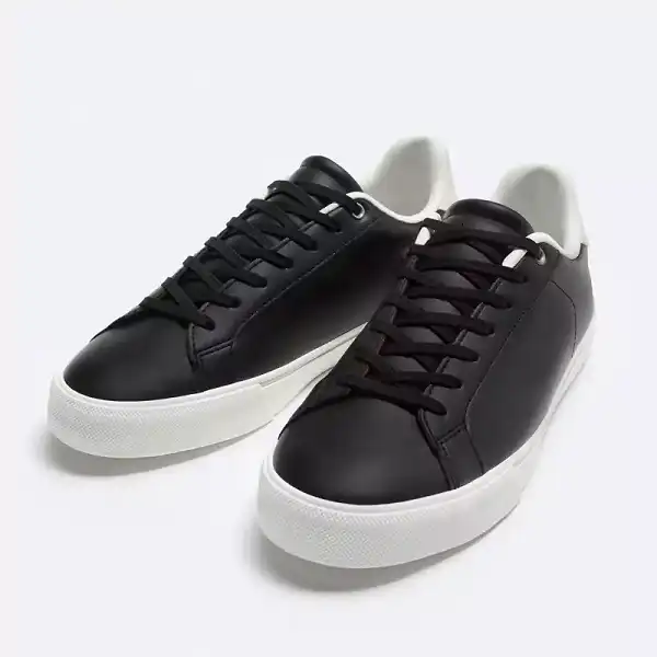 Baskets Zara homme noir en similicuir vue de face