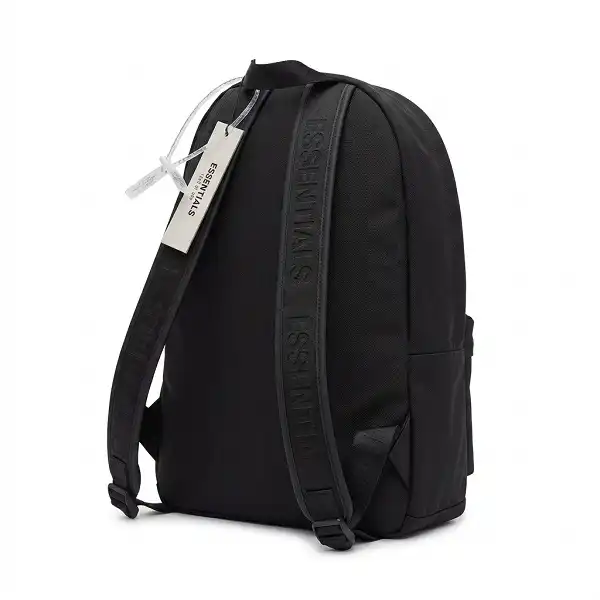 Sac à dos Essentials noir avec compartiment principal spacieux