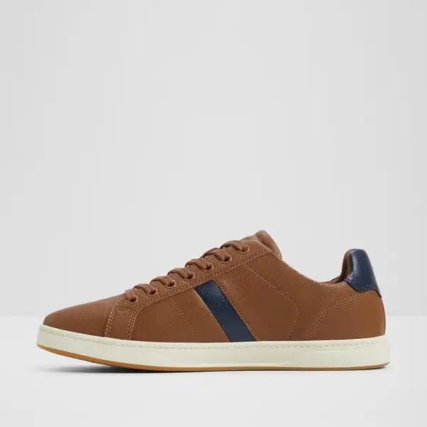 ALDO Citywalk homme marron avec empiècement bleu marine au talon